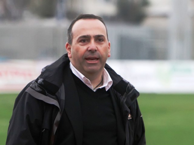 «Να μαζέψουμε τα κομμάτια μας»