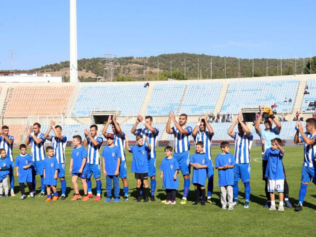 Ελεύθερα με ΑΕΛ