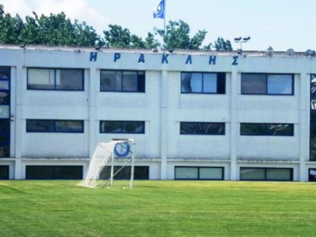 Επαφή με τον Αιγύπτιο