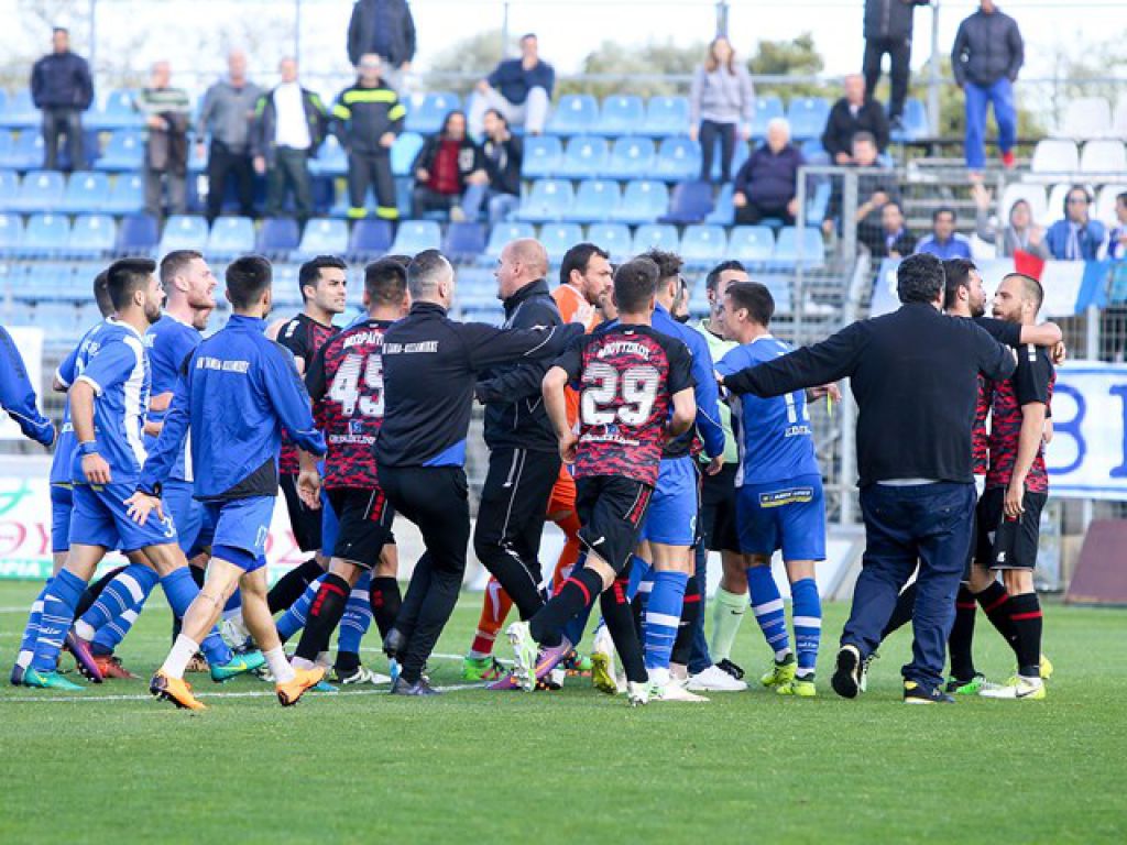 Η ένταση στα Περιβόλια (pics)