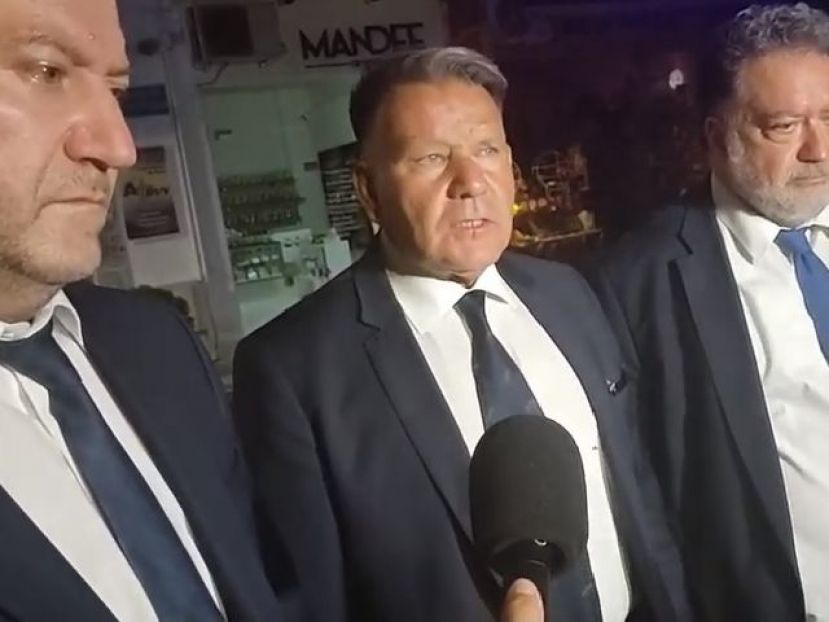 «Δεν με άφησε σε χλωρό κλαρί»
