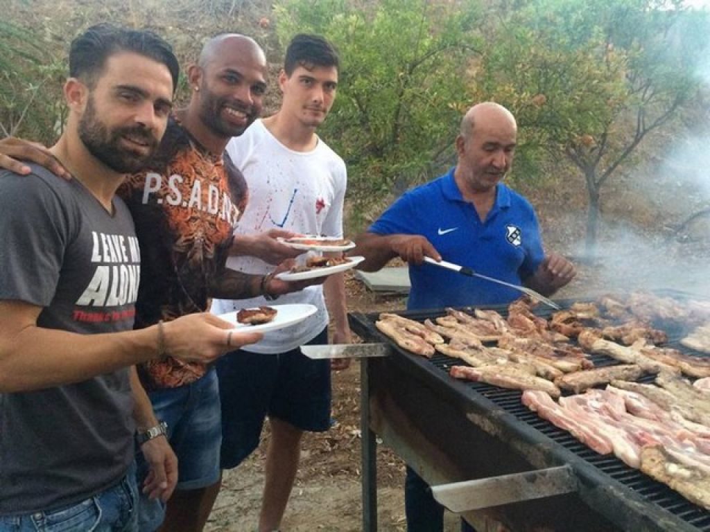Μπάρμπεκιου στο ΒΑΚ