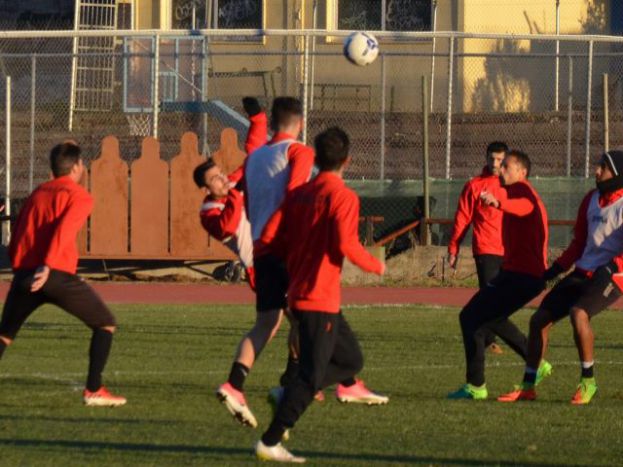 Δούλεψαν στις αδυναμίες