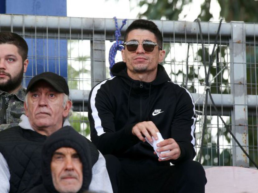 Με… Μάνταλο στα Σπάτα