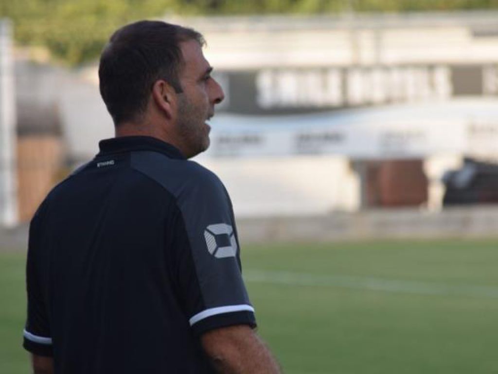 «Να κερδίζουμε στα επίσημα»