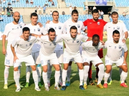 «Στο ίδιο έργο θεατές»