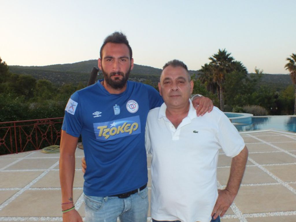 «Κυανέρυθρος» και ο Παπαδόπουλος