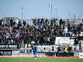 «Παλεύουμε για… Super League»
