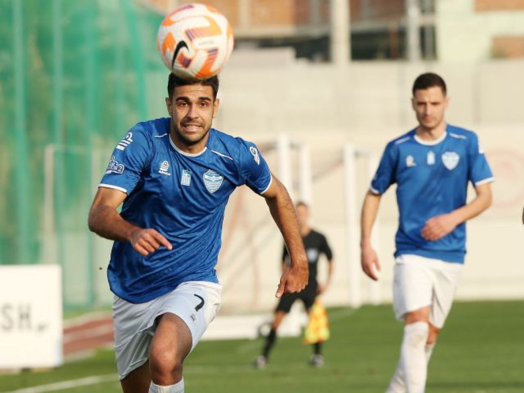 Έξι απόντες και ένα ερώτημα