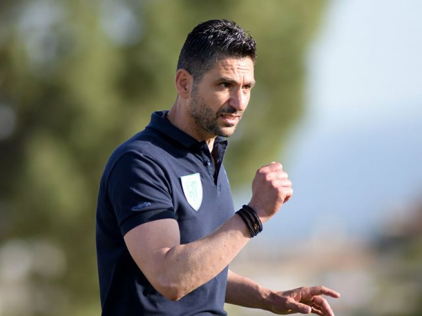Γεμάτο απουσιολόγιο