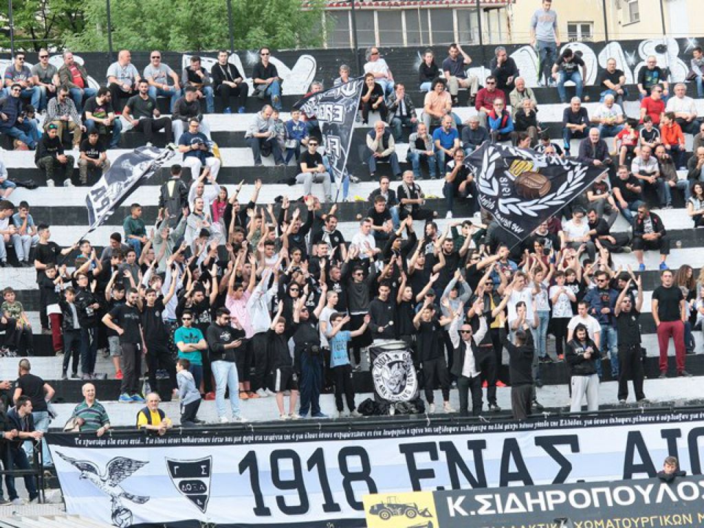 Ανοικτή η θύρα 4