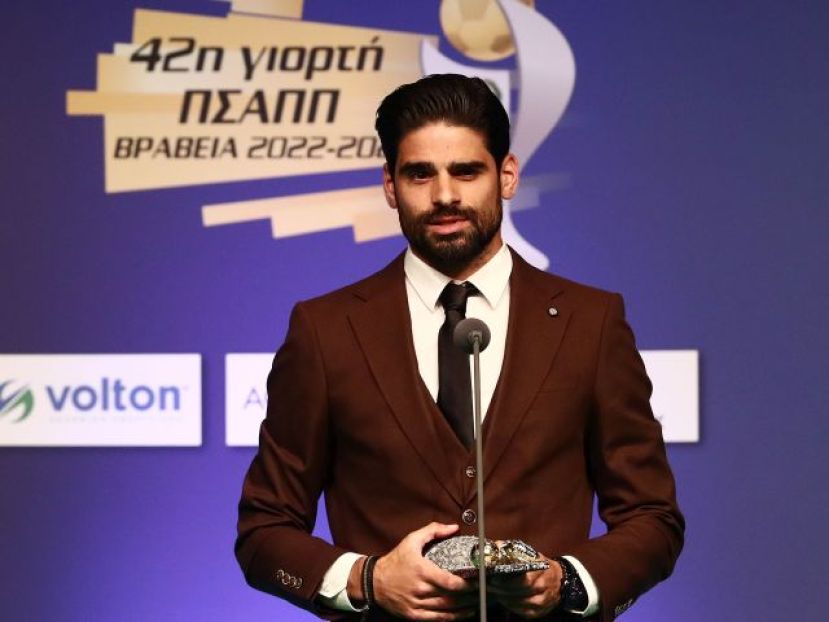 Λουκίνας: «Καθήκον η άνοδος»