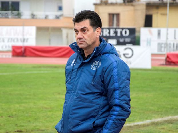 Τον στηρίζουν, αλλά…