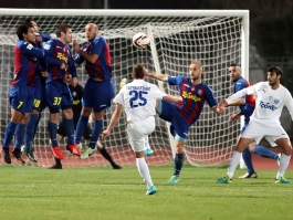 Δύσκολα για την πρεμιέρα