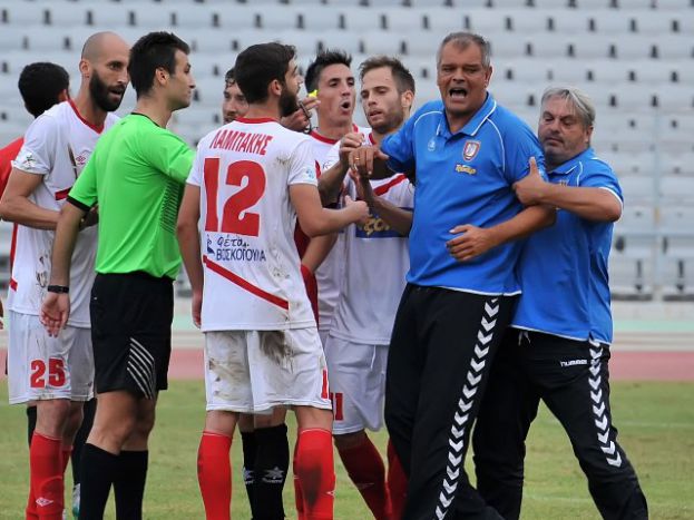Έξαλλος ο Σπανός (photos)