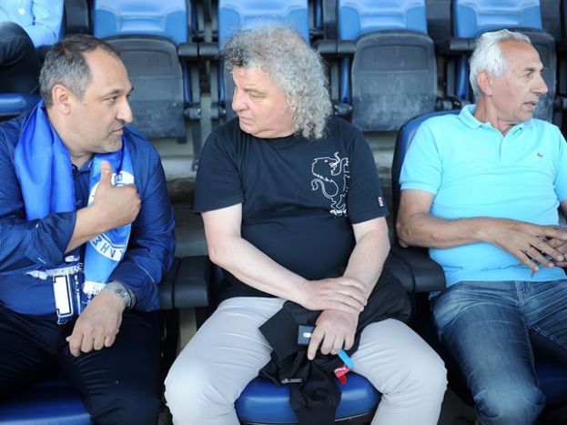 Στο γήπεδο ο «Βάσια» (photos)