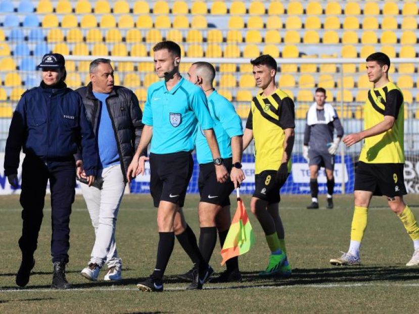Μέγας, Δραγούσης στους «τελικούς»