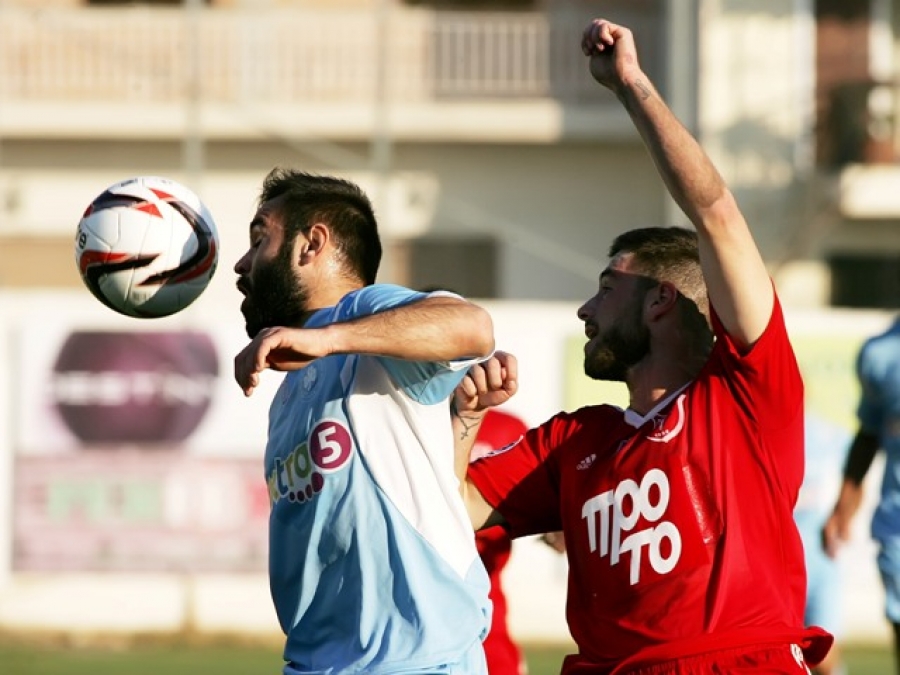 Μαδάνε τη μαργαρίτα στον Πύργο