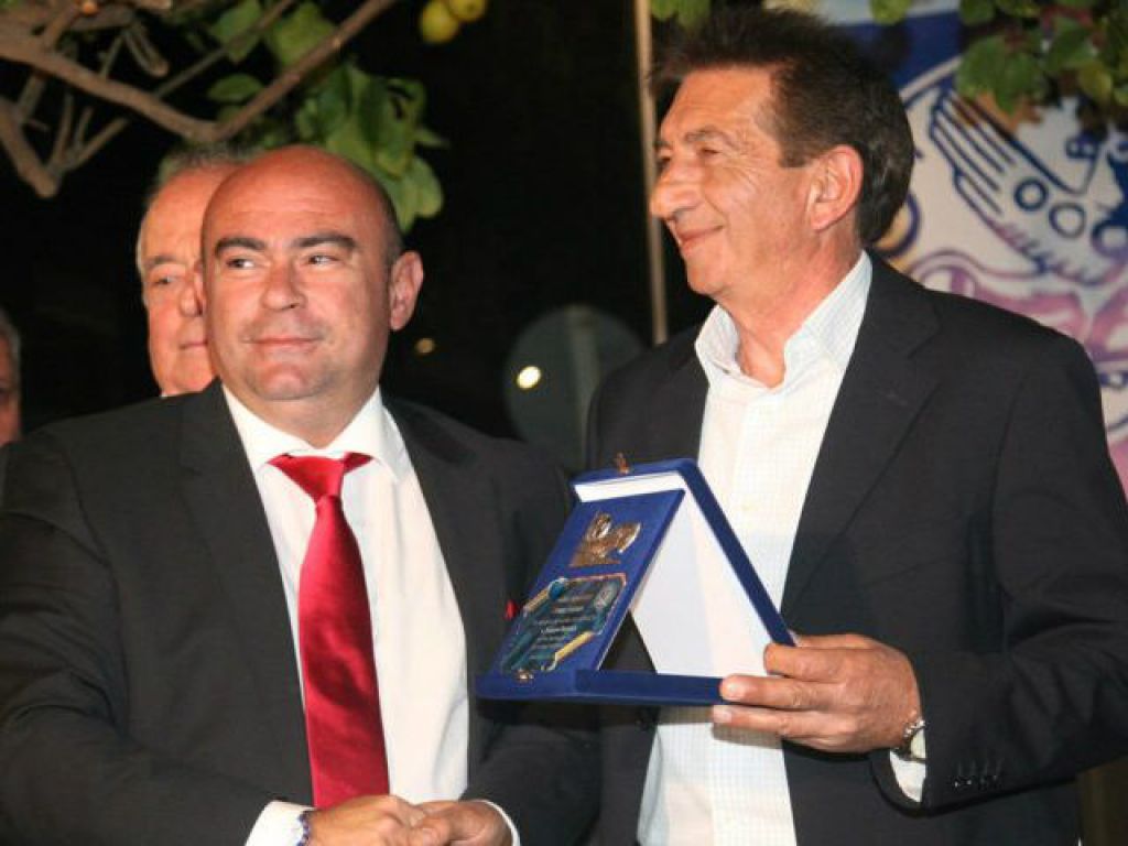 «Κανείς δεν περισσεύει»