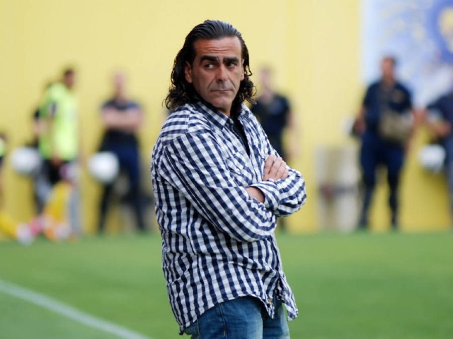 Λαμπράκης: «Καθαρό πέναλτι»
