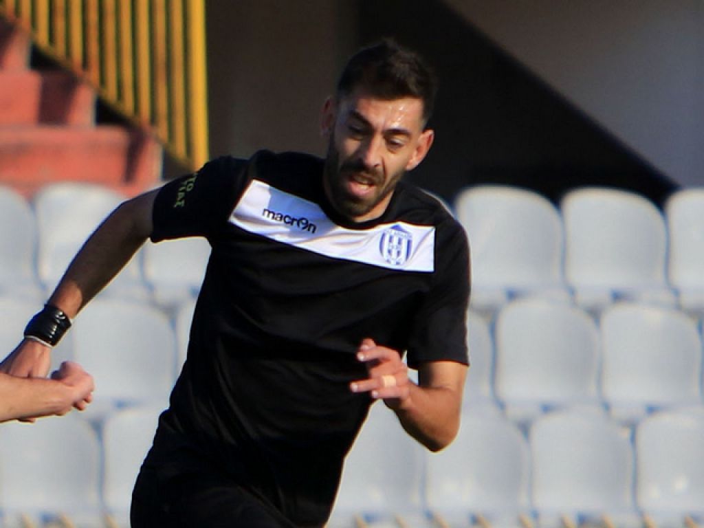 Έμεινε και ο Χατζής