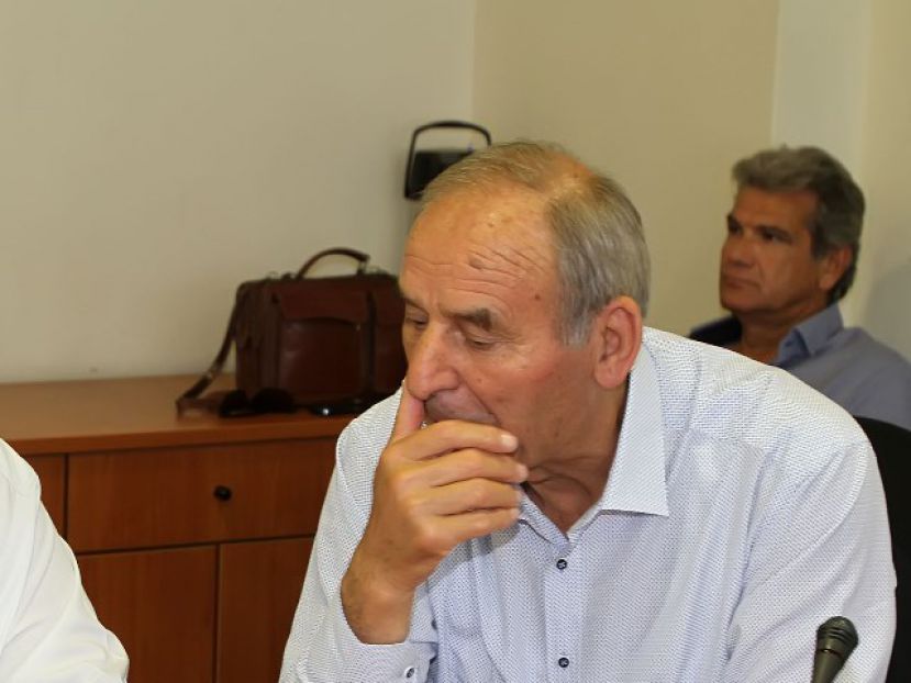 «Δύσκολα τα πράγματα»