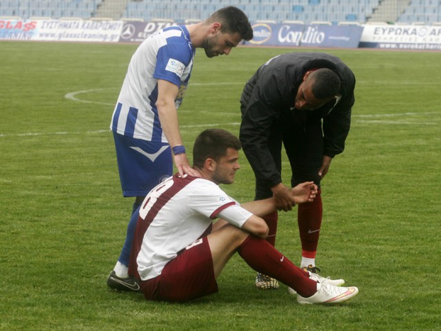 Θεραπεία για τρεις στην ΑΕΛ