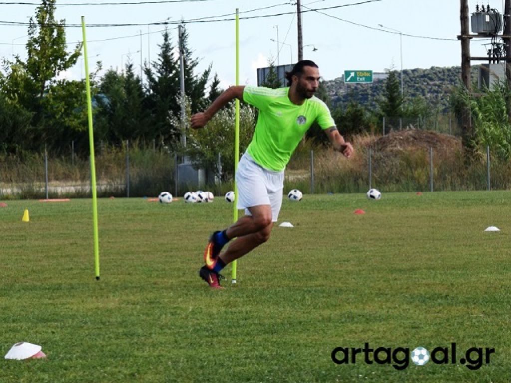 Επικυρώνεται του Μακρή