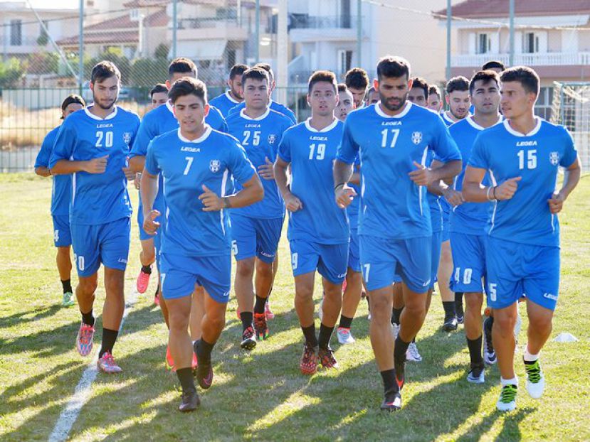 Πρώτη με απουσίες (photos)