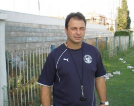 Ηττα στη βροχή από Γλυφάδα
