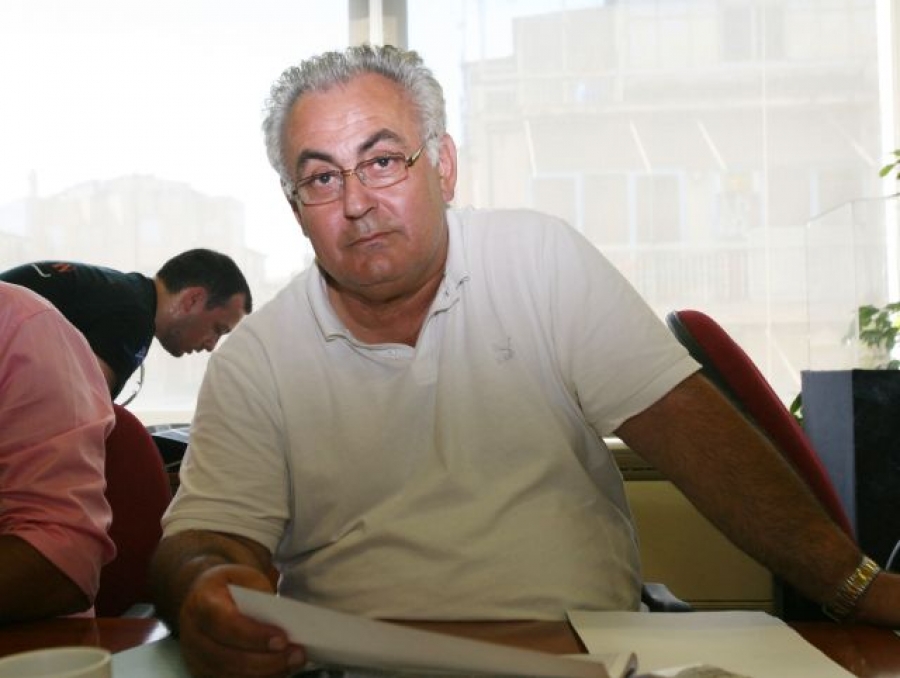 Έμφραγμα ο Παπαδόπουλος!