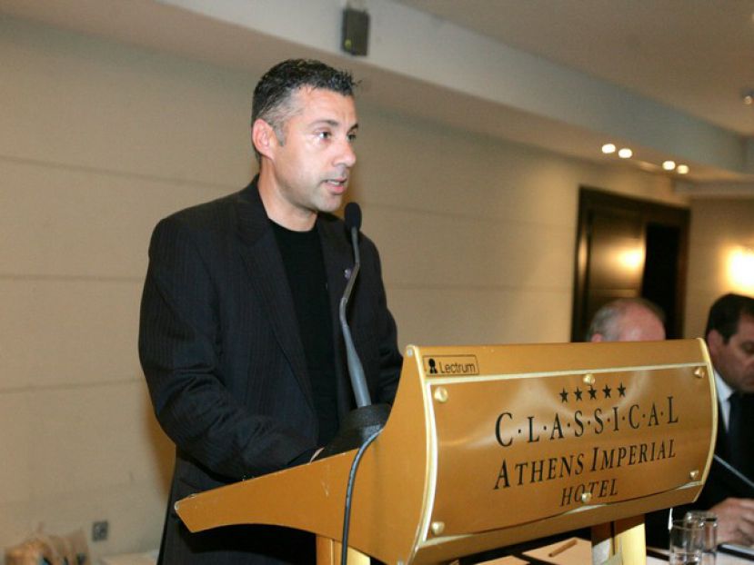 «Ψήνεται» μεταγραφή για Τσίκινη