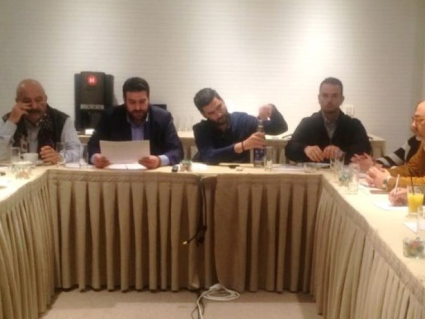 Διοίκηση την Πέμπτη