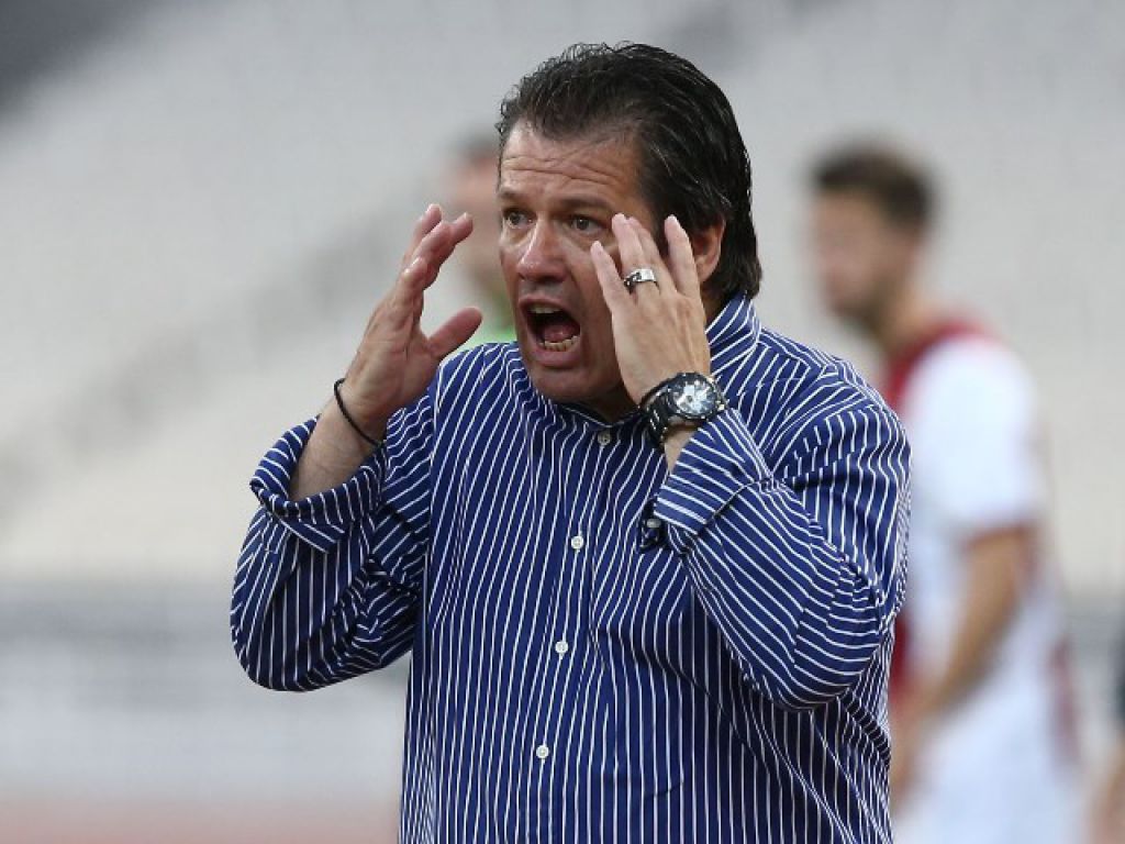 Ξεκαθαρίζει του Παπαδόπουλου