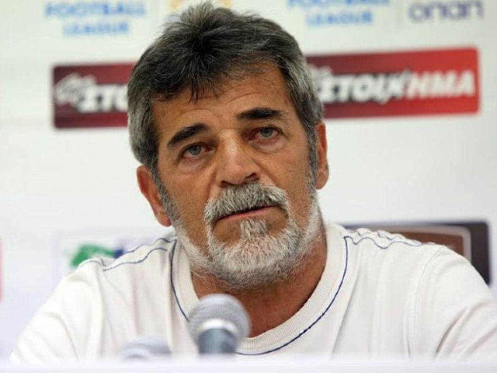 Χαρίτος στον ΑΟΧ