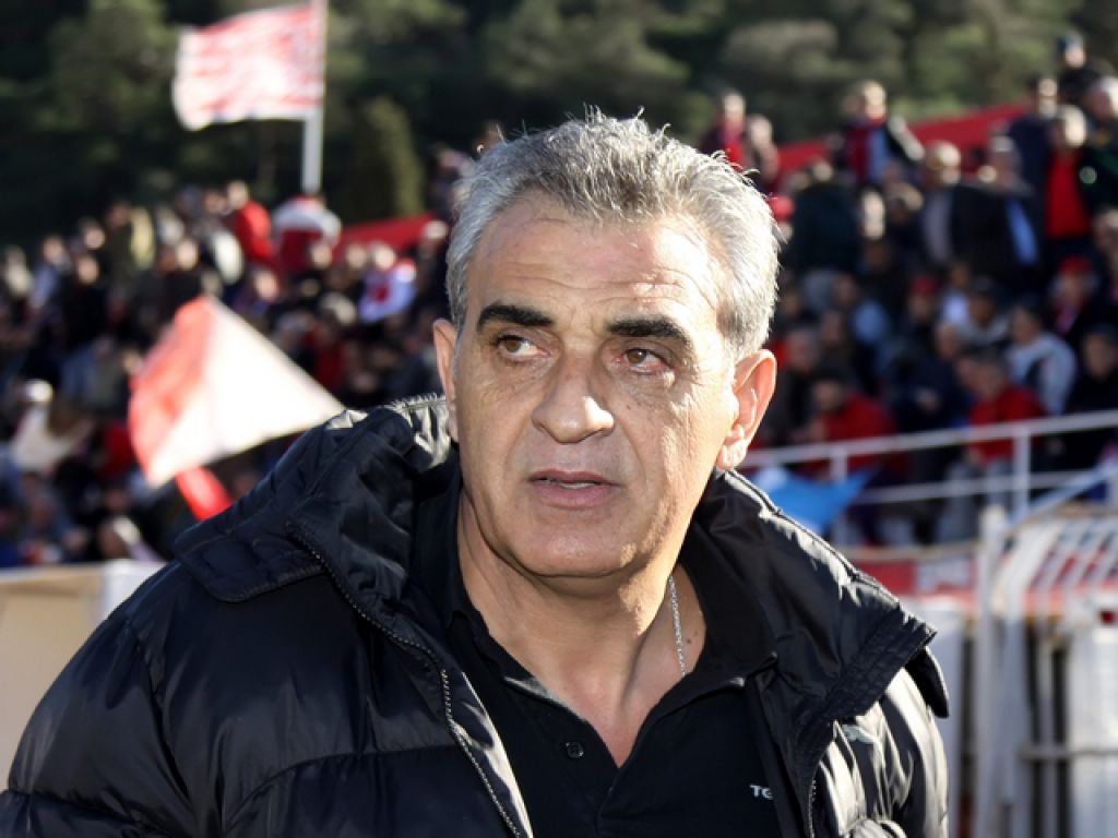 Περιμένουν Κουρμπανά