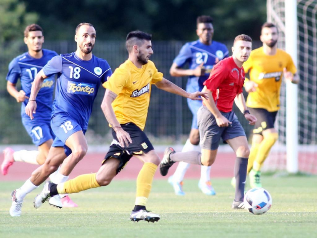 Με Σπάτα και επιστρέφει