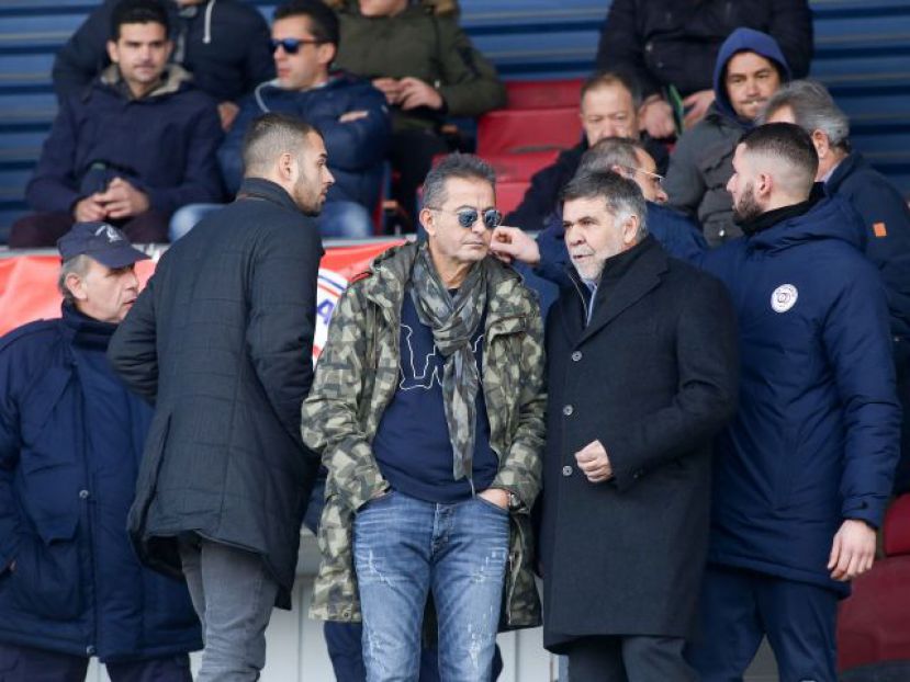 Δυσαρέσκεια για Τσέτσιλα