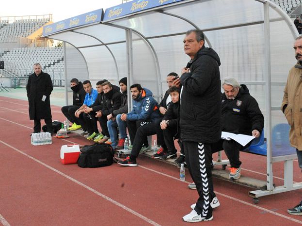 Με Βορύλλα στον… πάγκο