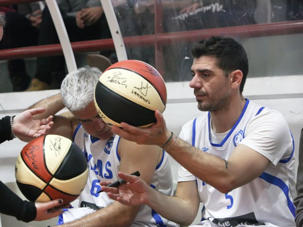 «Μπλοκ άουτ» στον σχολικό εκφοβισμό (pics)