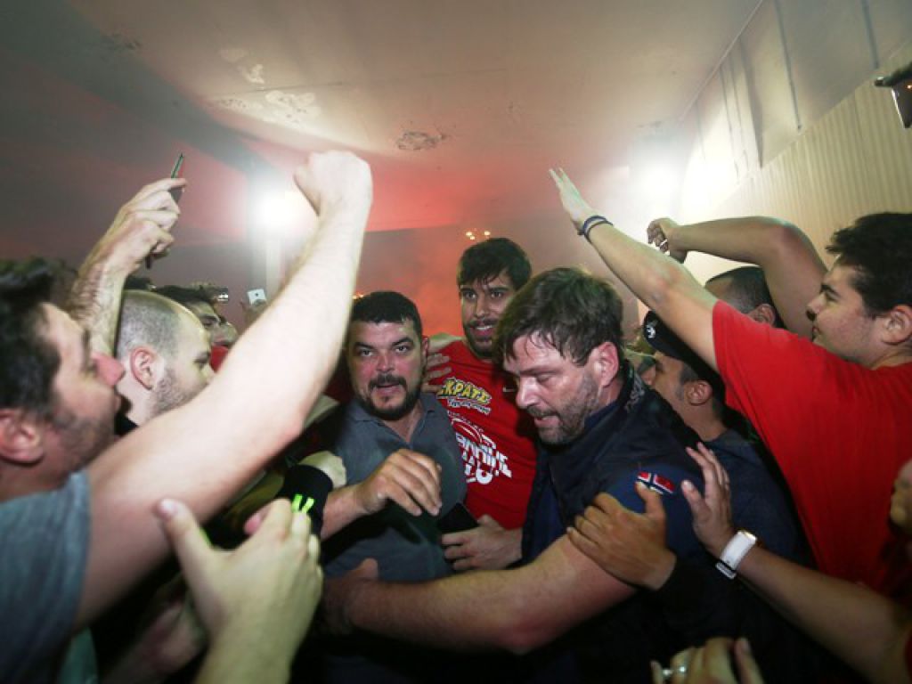 «Δεν είμαι πλέον πρόεδρος»