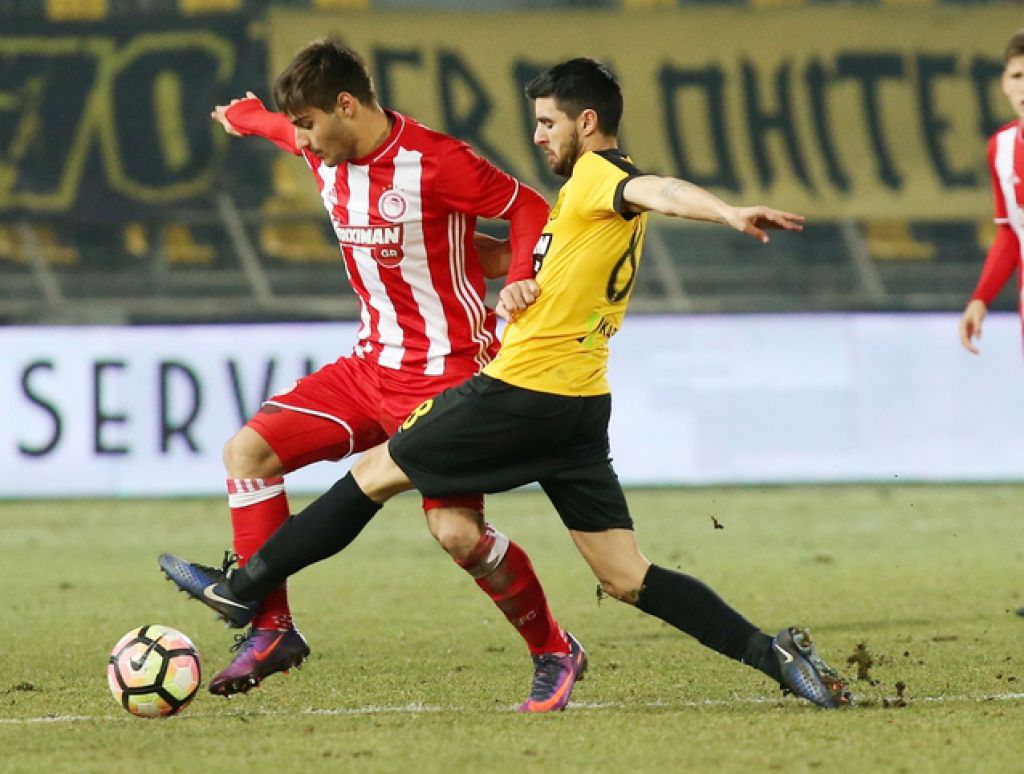 «Άλλοι περνούν δυσκολότερα»