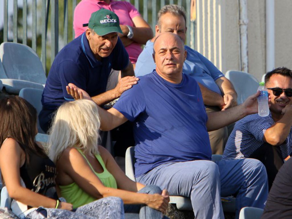 Μπέος και στον Τύρναβο