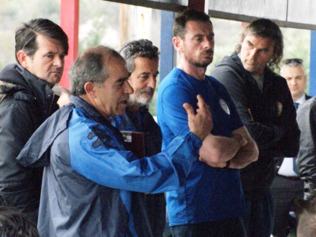 «Θα την πάω τρένο»