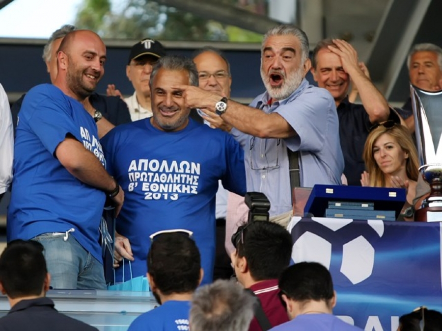 «Περισσότερες από 12 μεταγραφές»
