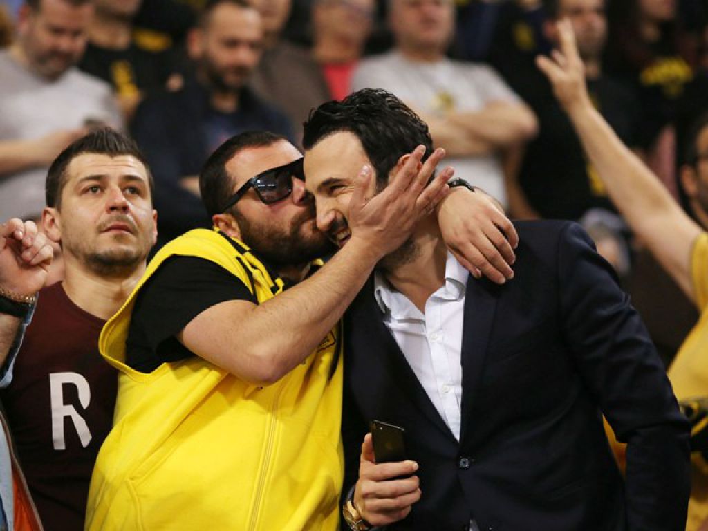 Παρών στον τελικό ο Καρυπίδης