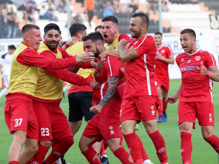 Συνεχίζει ατομικό ο Μάικιτς