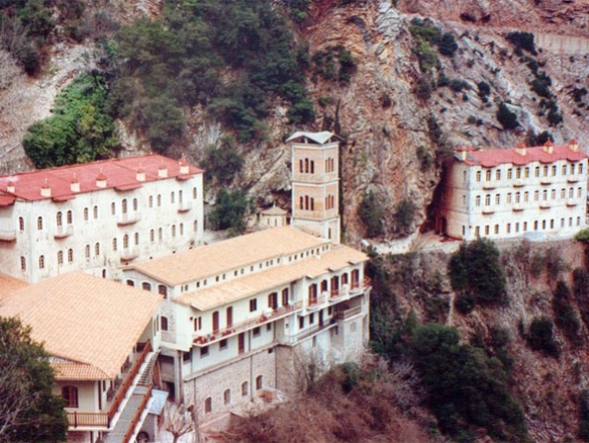 Με την ευλογία της Παναγίας