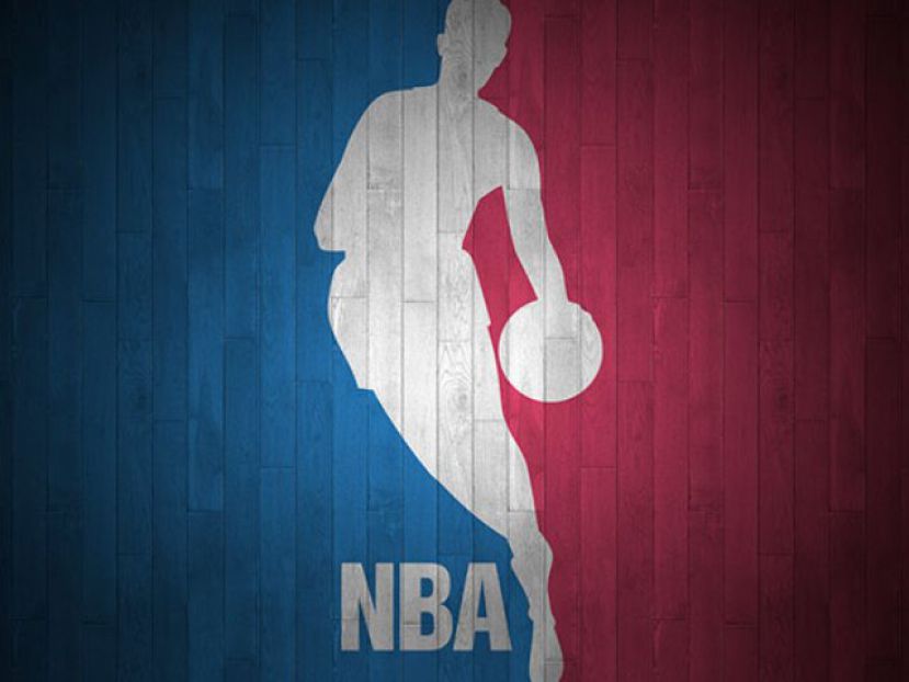 «Football League vs NBA»