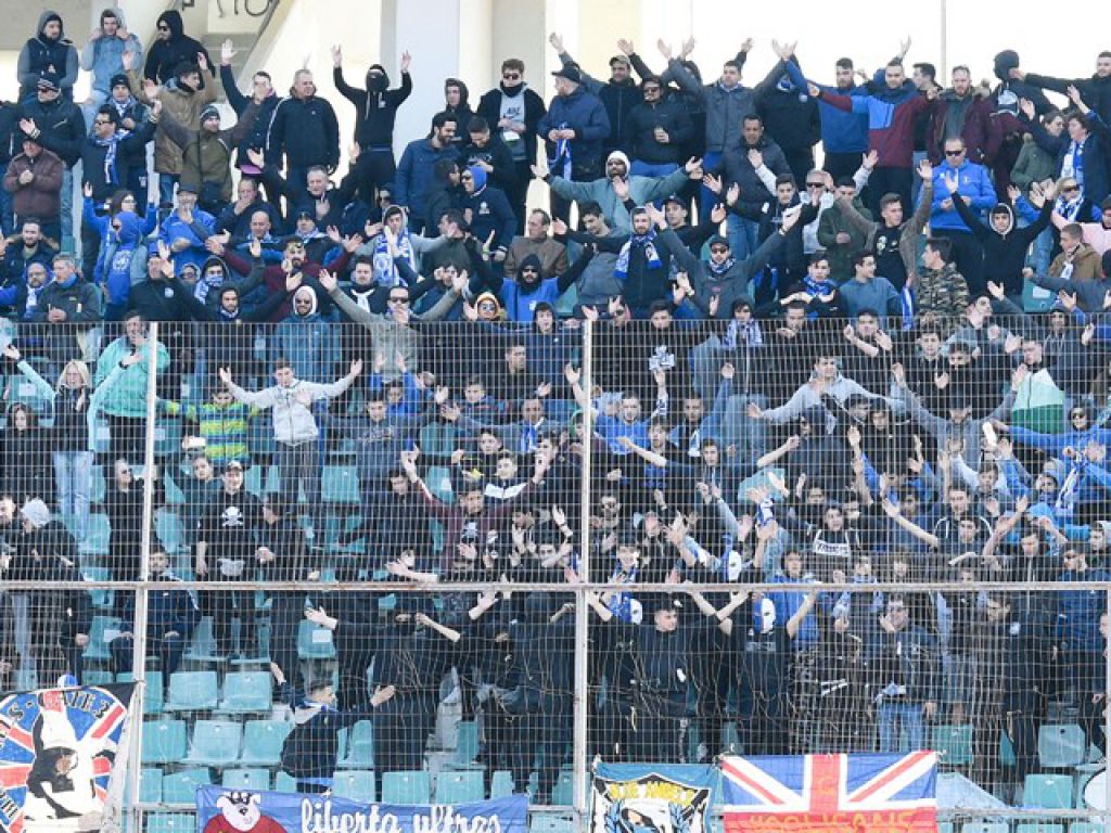 «11 ματωμένες φανέλες»